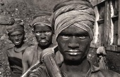 Unreported World - India: Children of the Inferno (2007)