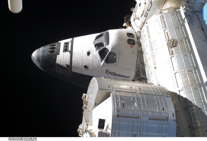 
	STS-127 Endeavour docked to the space station. Credit: NASA