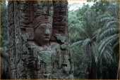 Quirigua: Stela carved from reddish sandstone