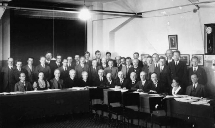 
	1933 Seventh Solvay Conference on Physics
	

	A group of scientists participated in the 7th Solvay Conference, Bruxelles (October 1933). Seated (left to right): Erwin Schrödinger, Irène Joliot, Niels Henrik David Bohr, Abram Ioffe, Marie Curie, Paul Langevin, Owen Willans Richardson, Lord Ernest Rutherford, Théophile de Donder, Maurice de Broglie, Louis de Broglie, Lise Meitner, James Chadwick. Standing (left to right): Émile Henriot, Francis Perrin, Frédéric Joliot, Werner Heisenberg, Hendrik Anthony Kramers, E. Stahel, Enrico Fermi, Ernest Thomas Sinton Walton, Paul Dirac, Peter Joseph William Debye, Nevill Francis Mott, Blas Cabrera, George Gamow, Walther Bothe, Patrick Blackett, M.S. Rosenblum, Jacques Errera, Ed. Bauer, Wolfgang Pauli, Jules-Émile Verschaffelt, M. Cosyns, E. Herzen, John Douglas Cockcroft, Charles Drummond Ellis, Rudolf Peierls, Auguste Piccard, Ernest O. Lawrence, Léon Rosenfeld. Absents: Albert Einstein and Charles Eugène Guye
	Source: http://www.mbe.doe.gov/me70/manhattan/solvay1933.htm