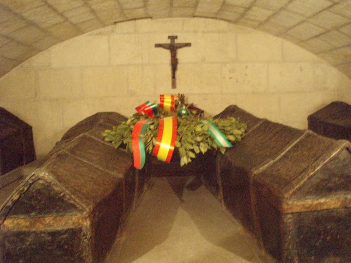 Coffins of the Catholic Monarchs (Los Reyes Católicos) in the Capilla Real