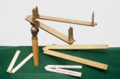 Surveyor's sector (early 17th century)