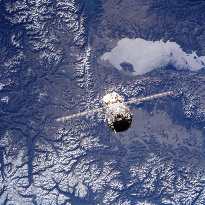 
	STS101-720-58 (26 May 2000) --- The International Space Station is photographed just after separation from the Space Shuttle Atlantis over Mongolia. Featured in the 70mm frame is the Lake Hovsgol rift valley. A long, straight transform fault zone connects the Hovsgol and Baykal rift valleys. Lake Baykal is 200 kilmeters east of Lake Volsgol.

	Source: http://spaceflight.nasa.gov/gallery/images/station/assembly/ndxpage1.html